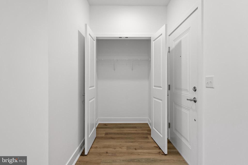 27205 RADFORD