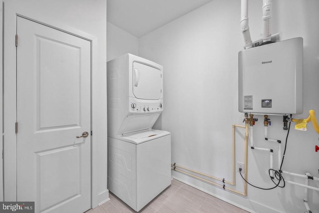 29305 RADFORD