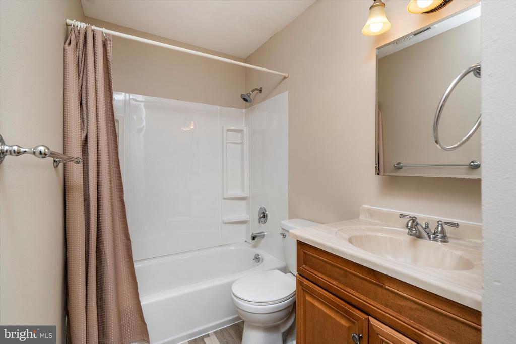 1510 RAVENS CREST DRIVE
