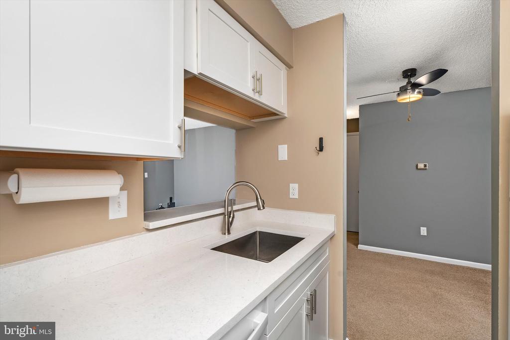 1510 RAVENS CREST DRIVE