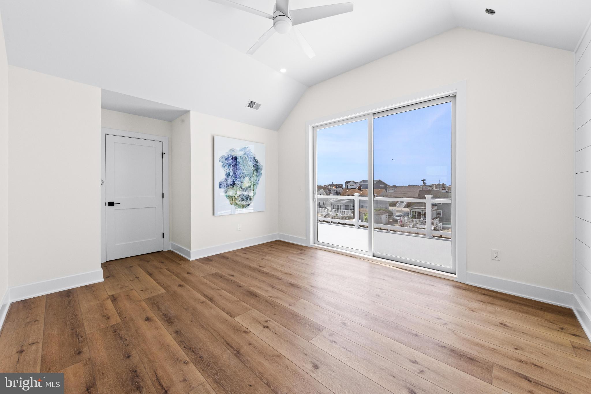 75 Willard Dr