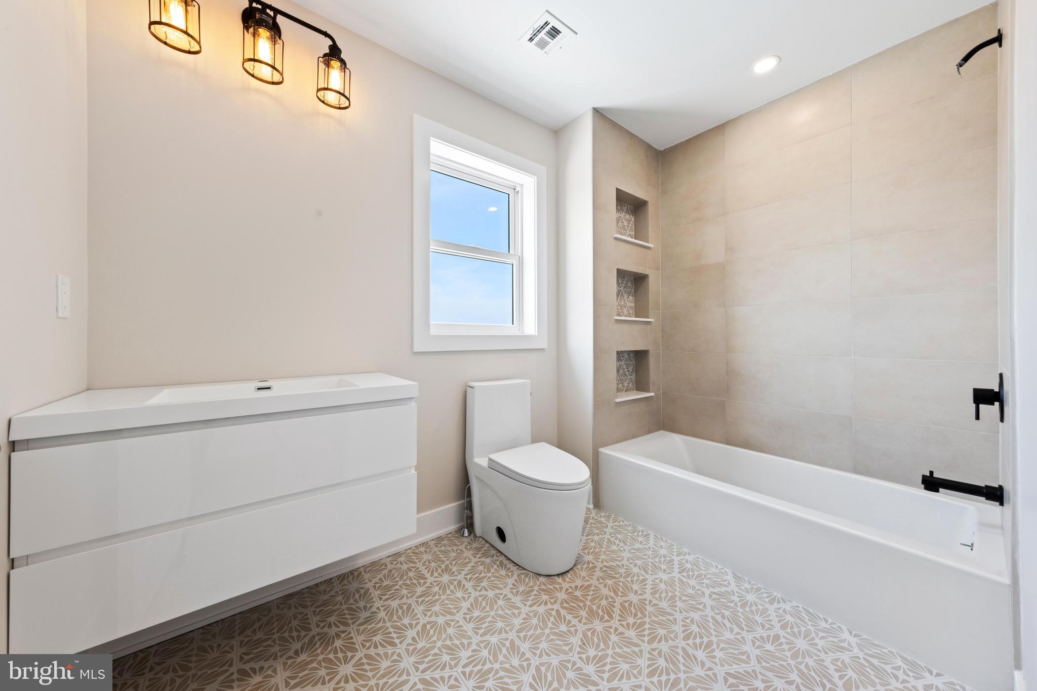 75 Willard Dr