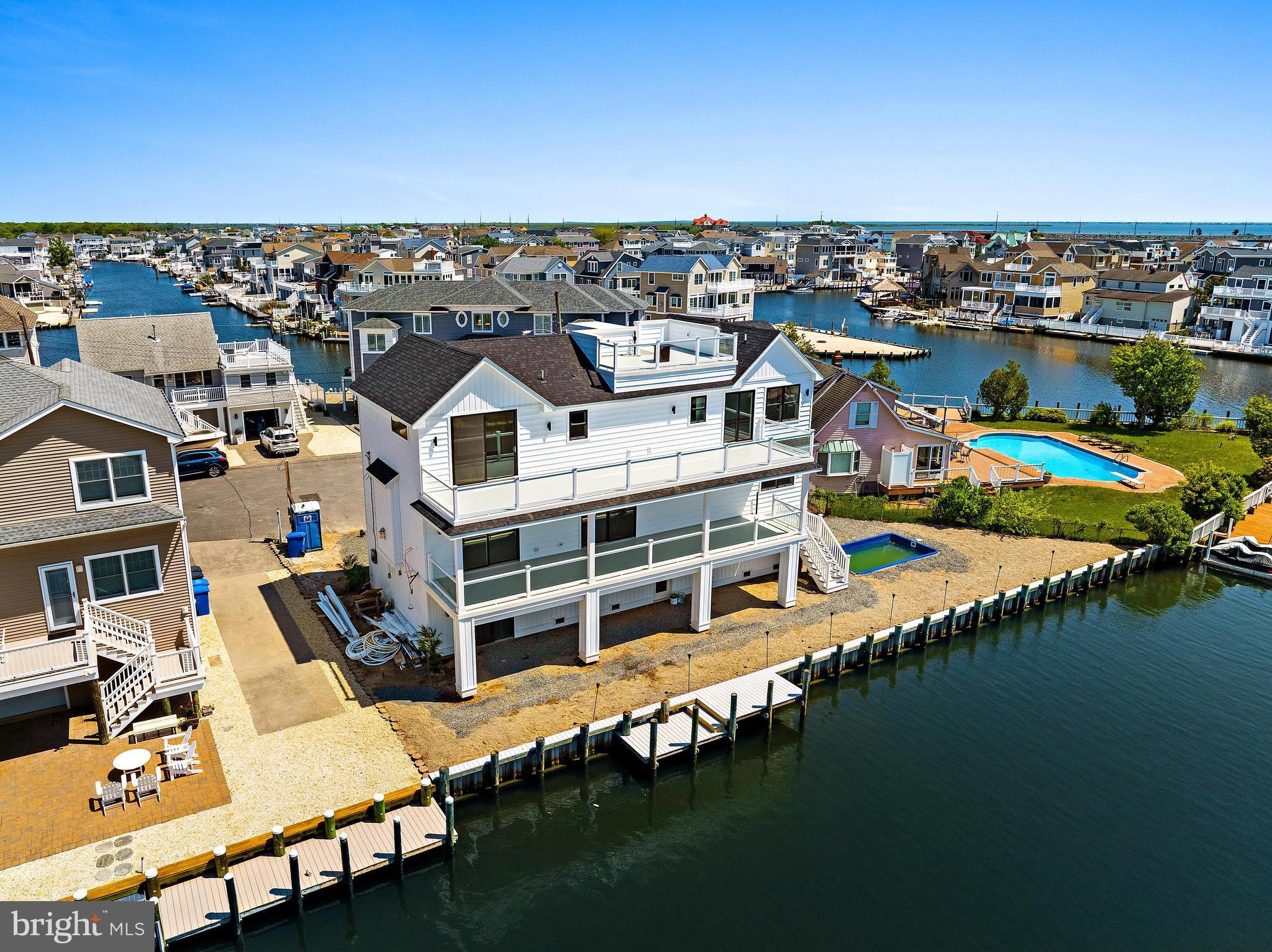 75 Willard Dr