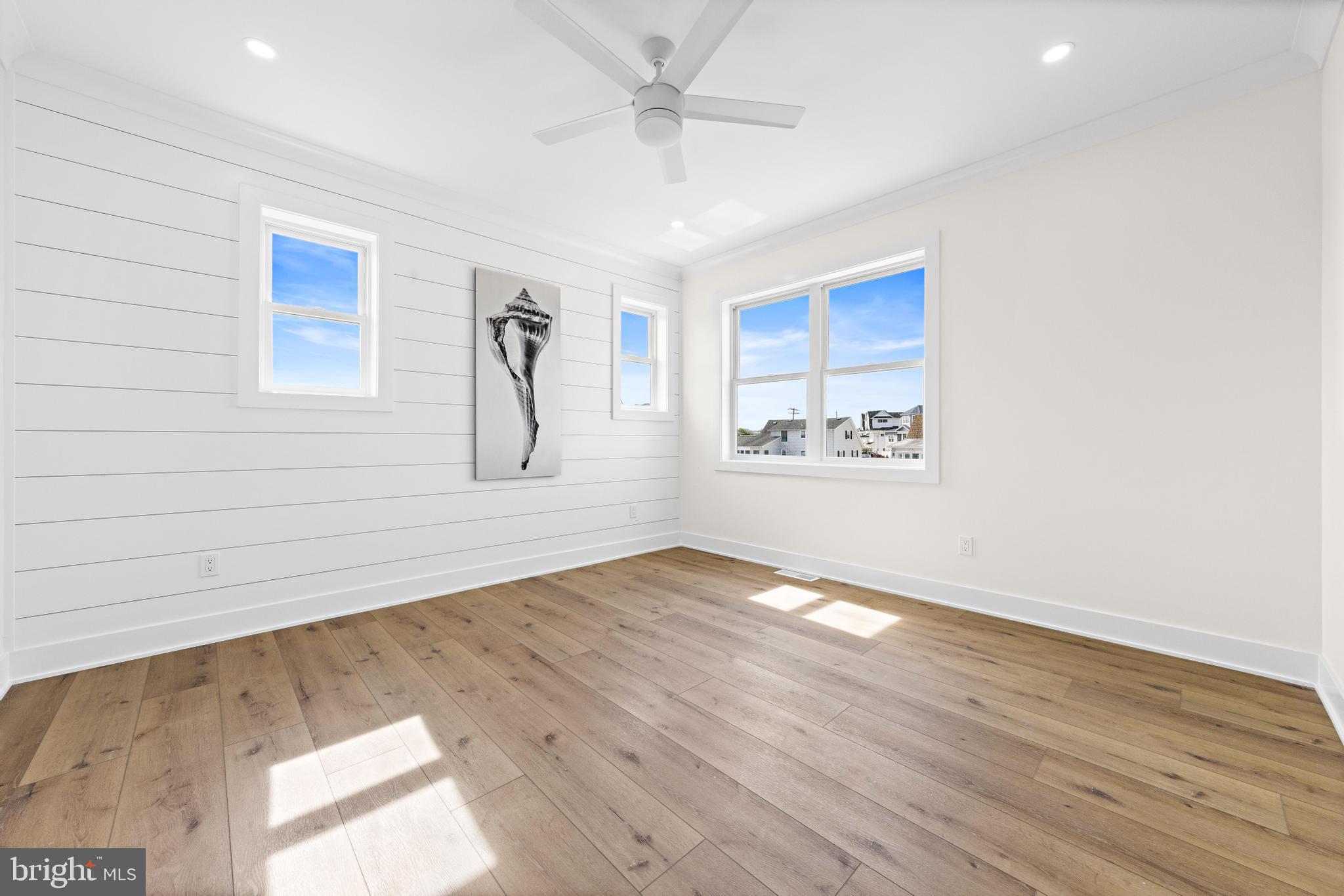 75 Willard Dr