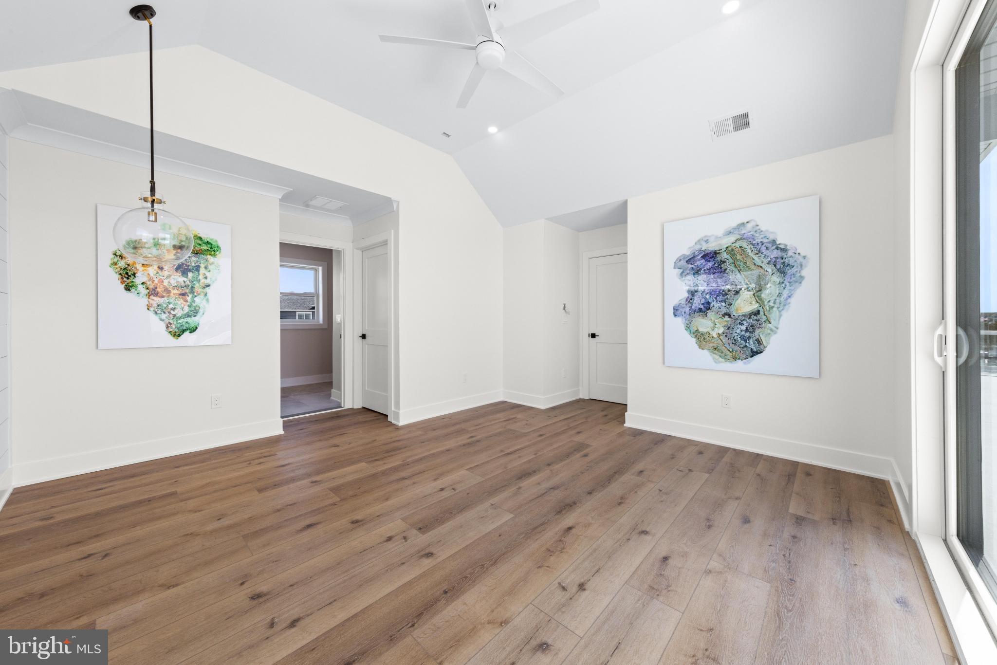 75 Willard Dr