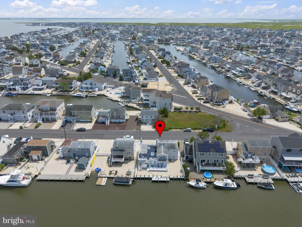 20 Jennie Dr