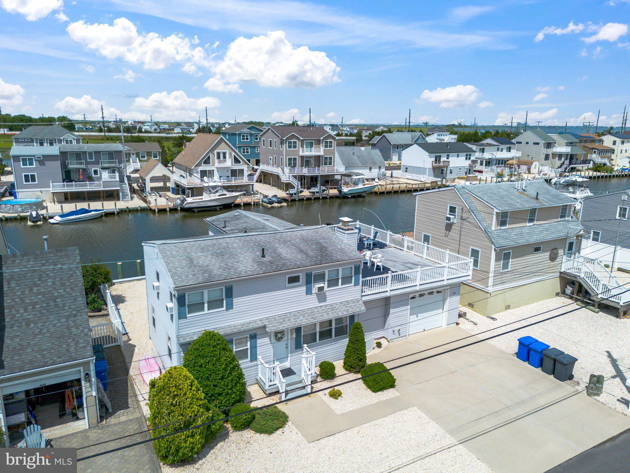 20 Jennie Dr