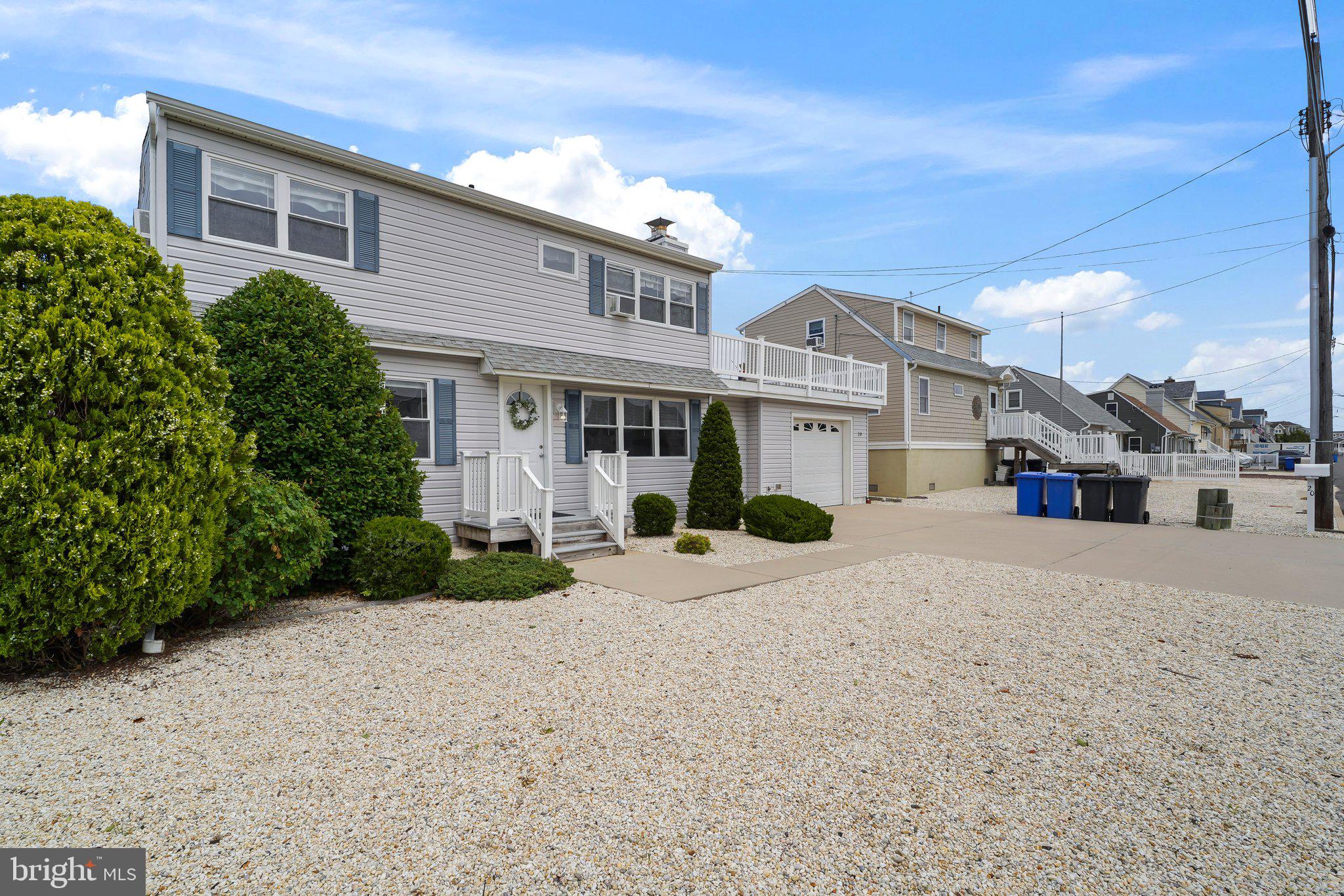 20 Jennie Dr