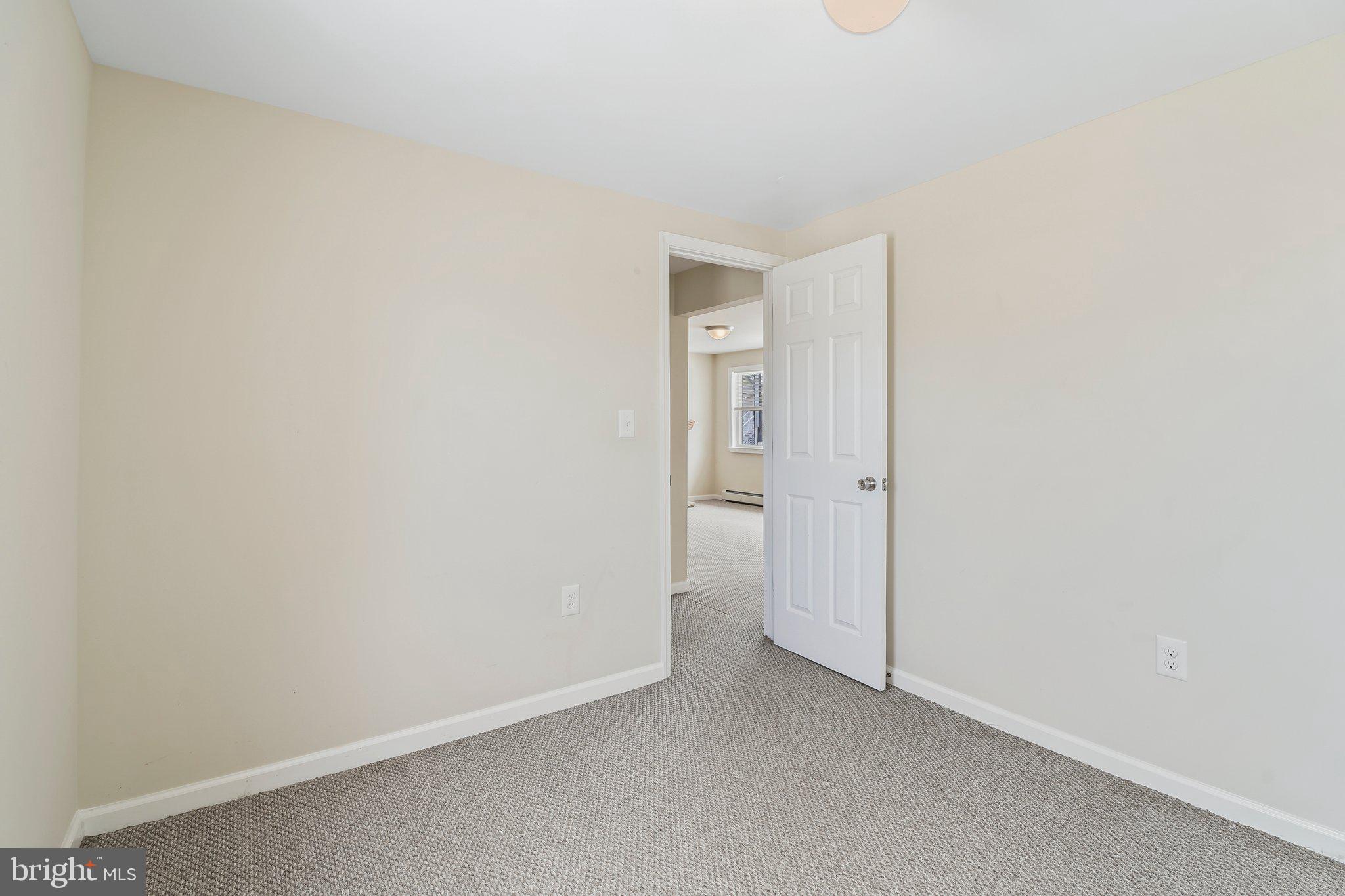 20 Jennie Dr