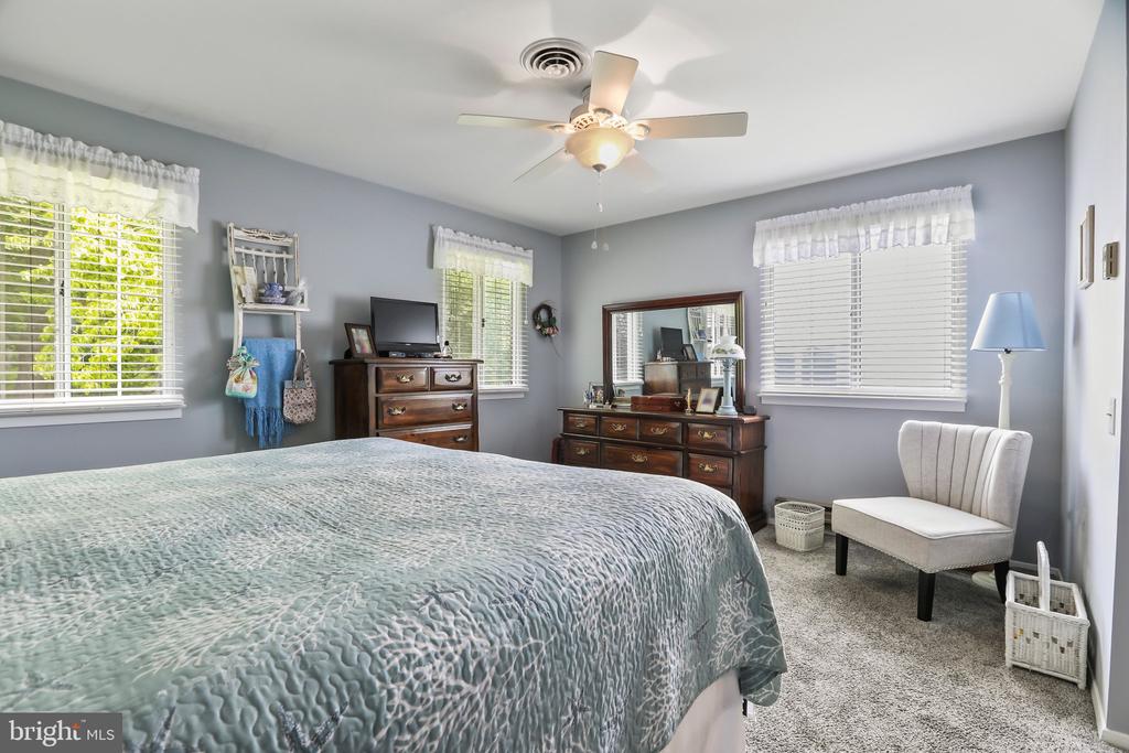 129 Sunset Rd Sec