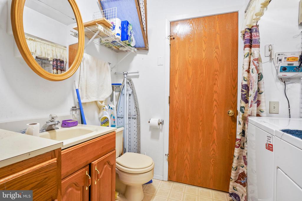 9-B Ardsley Avenue Sec 64