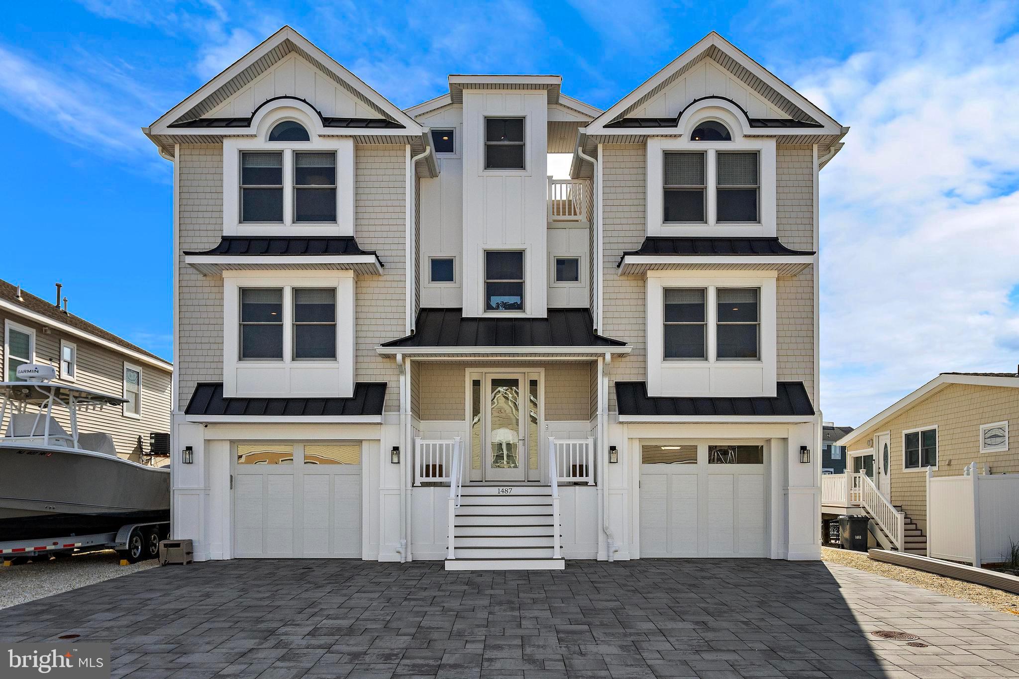 1487 PAUL BOULEVARD