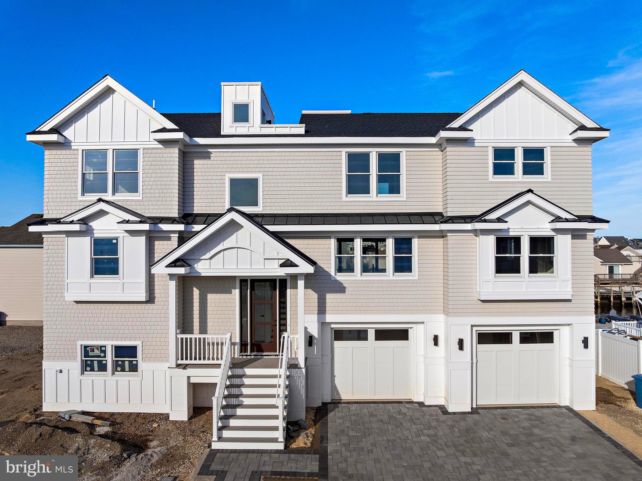 101 CLYDE LANE