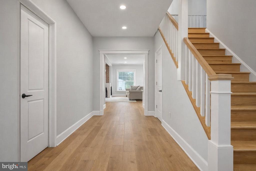 72 FRANCISCO AVE