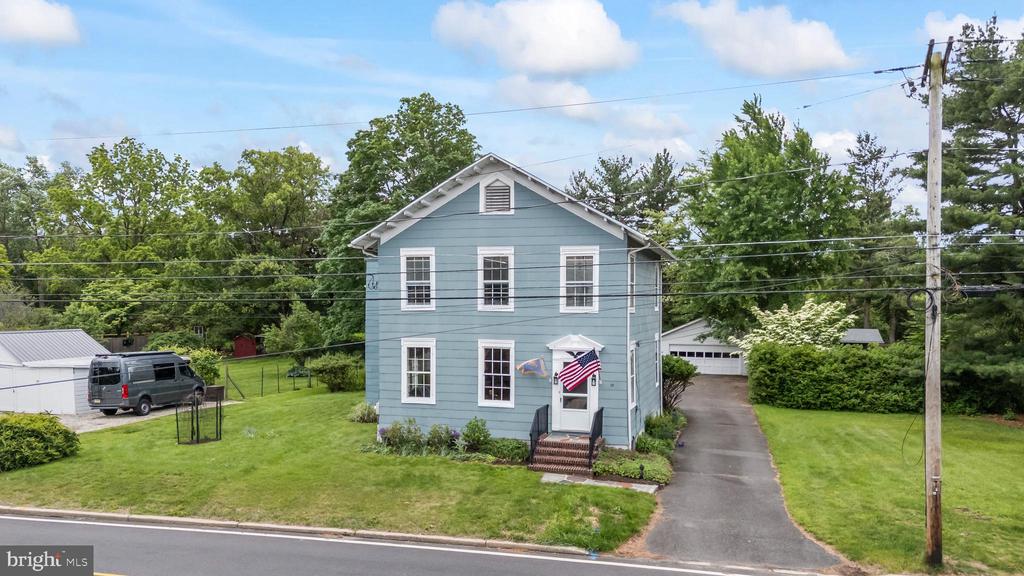 15-17 Crescent Ave