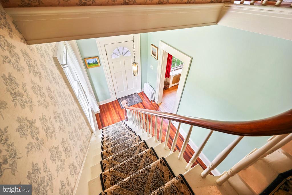 15-17 Crescent Ave