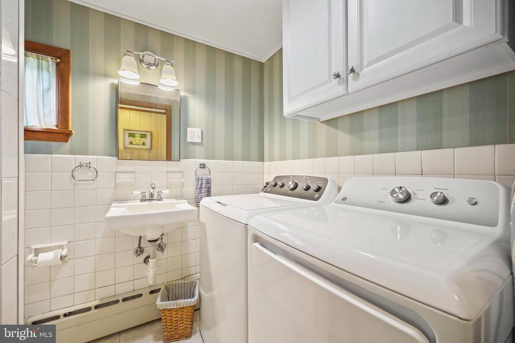 15-17 Crescent Ave
