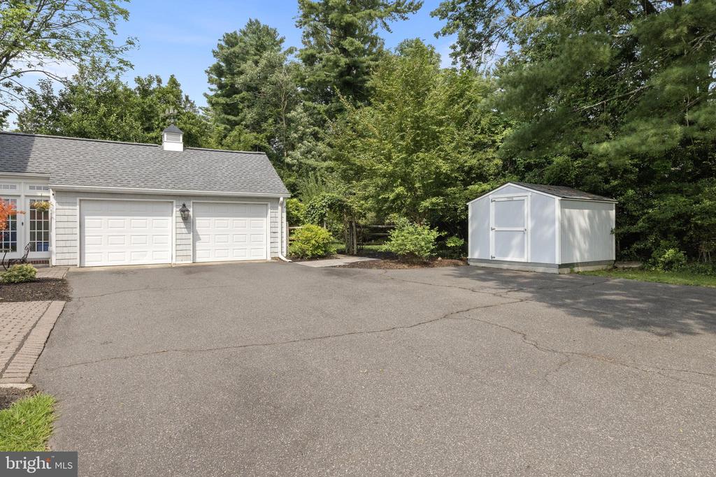 186 FAIRVIEW ROAD