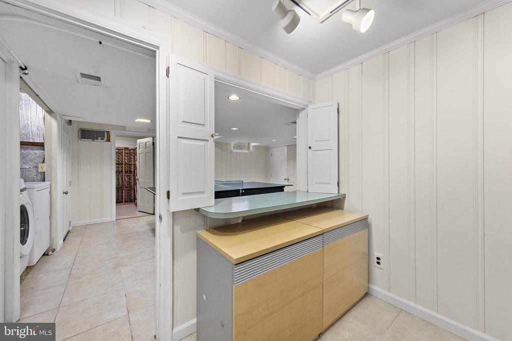 186 FAIRVIEW ROAD