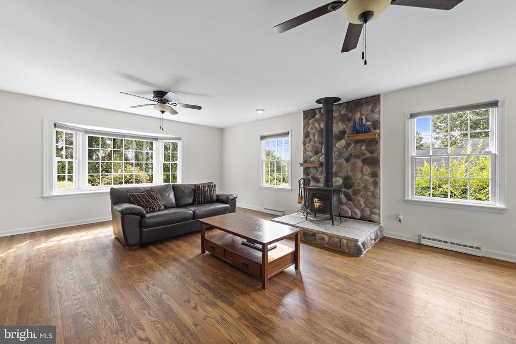 186 FAIRVIEW ROAD