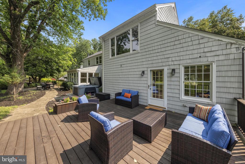 186 FAIRVIEW ROAD