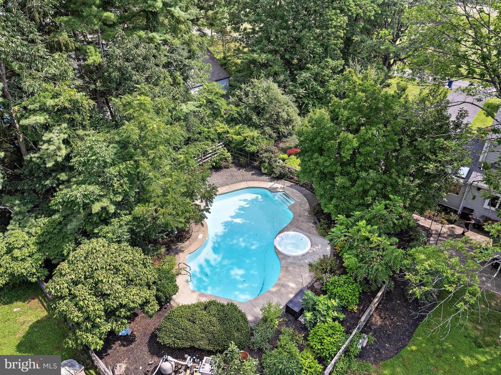 186 FAIRVIEW ROAD