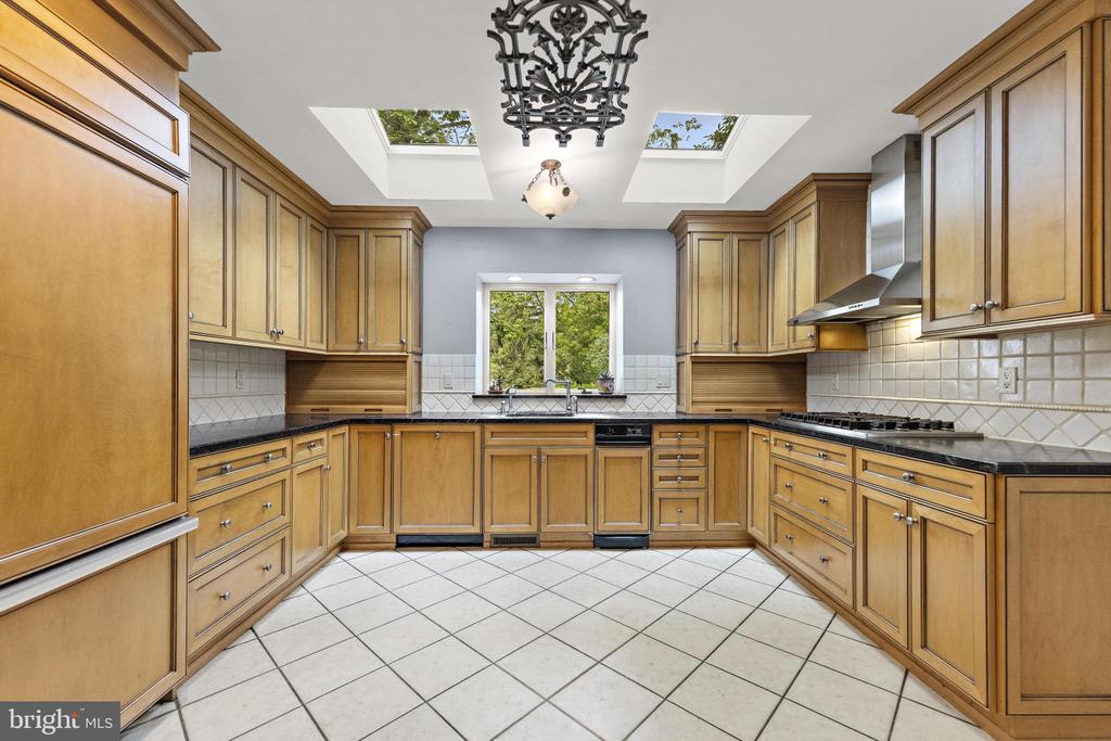 186 FAIRVIEW ROAD