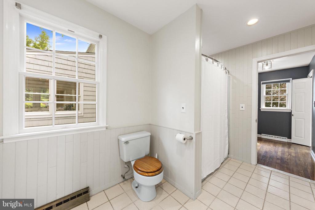 186 FAIRVIEW ROAD