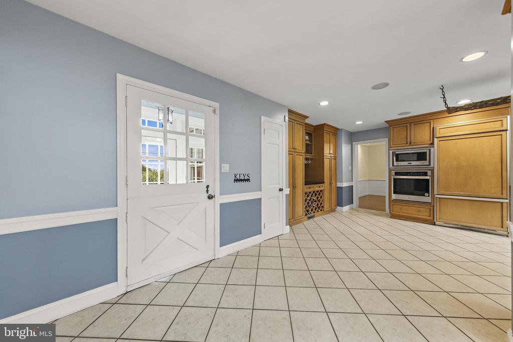 186 FAIRVIEW ROAD