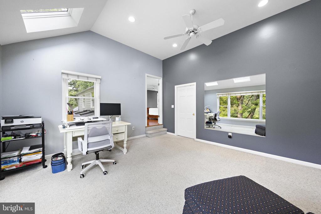 186 FAIRVIEW ROAD