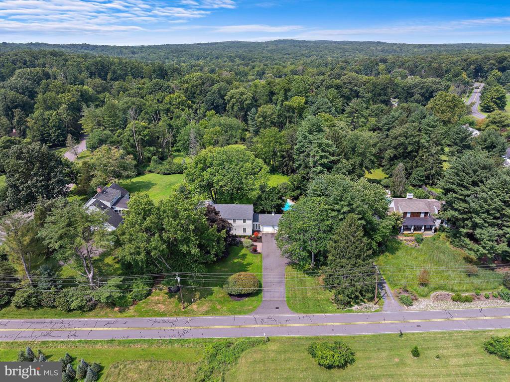 186 FAIRVIEW ROAD