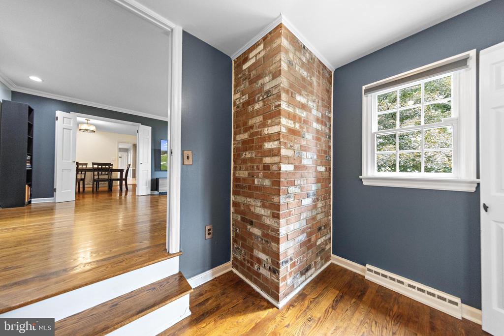 186 FAIRVIEW ROAD
