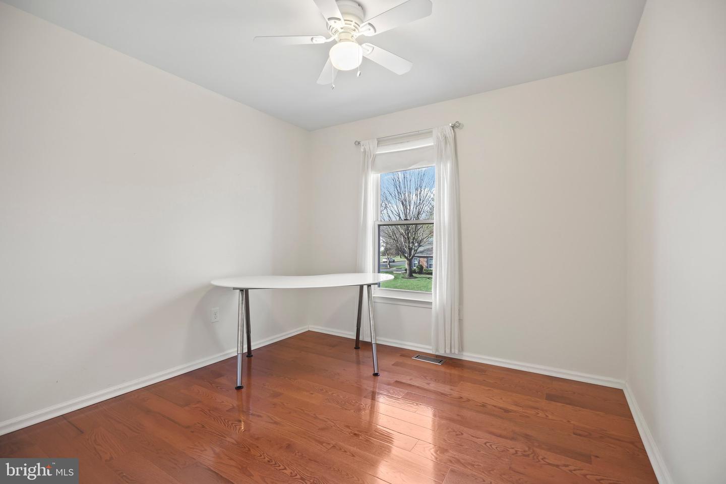 876 Henry Dr