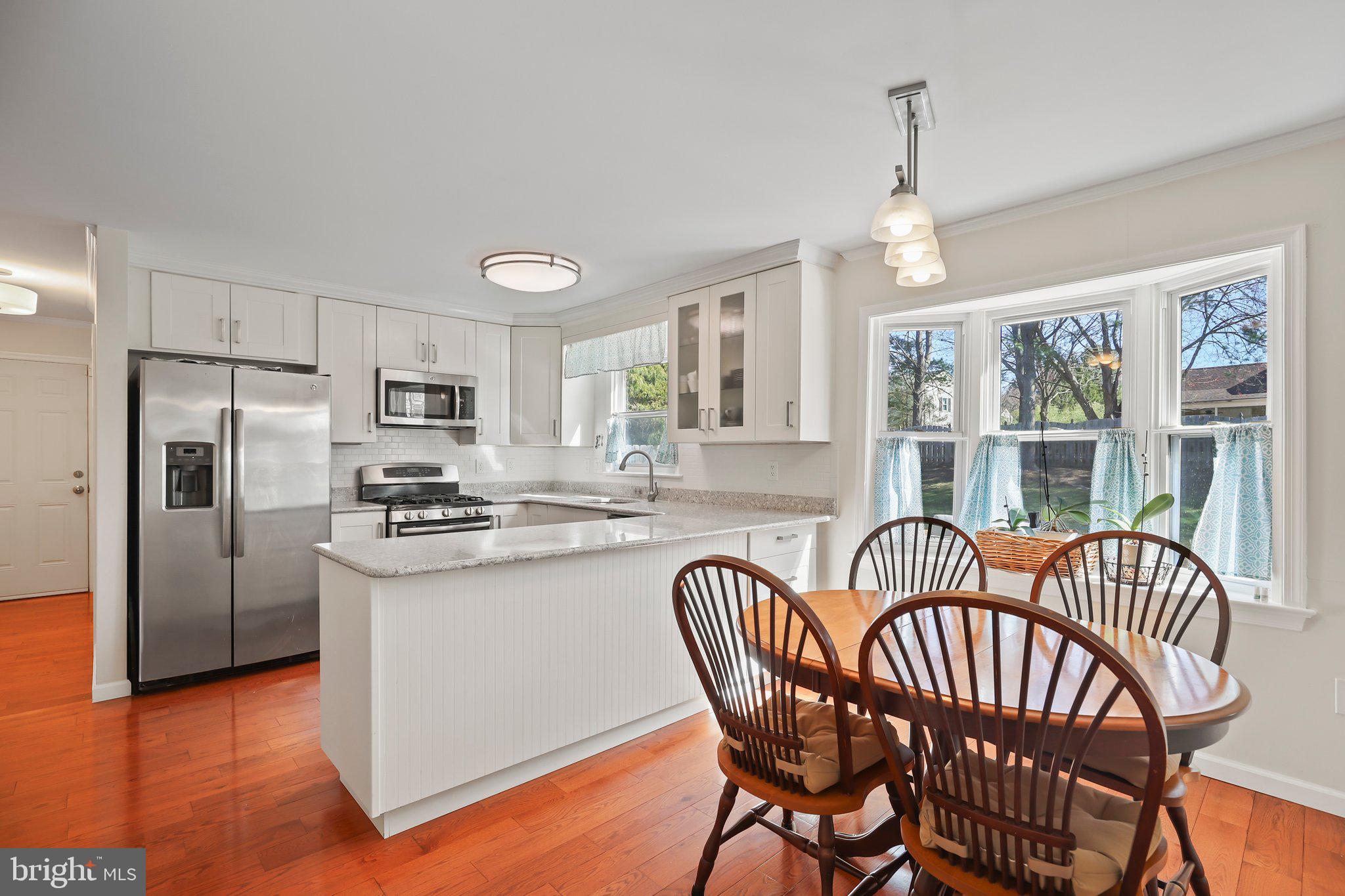 876 Henry Dr