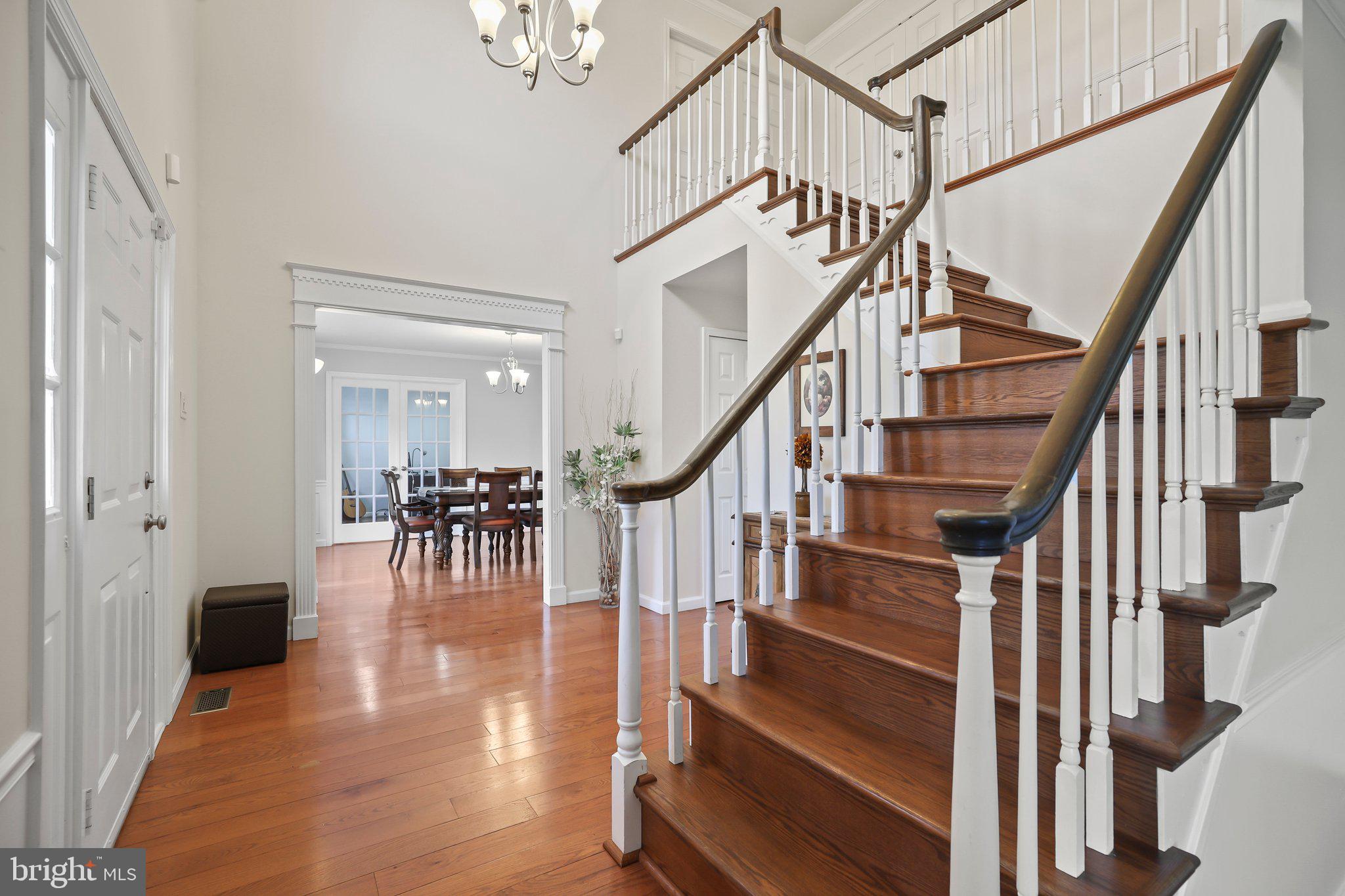 876 Henry Dr