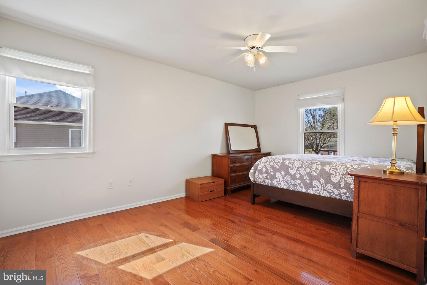 876 Henry Dr