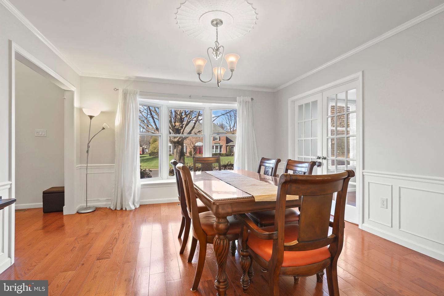 876 Henry Dr