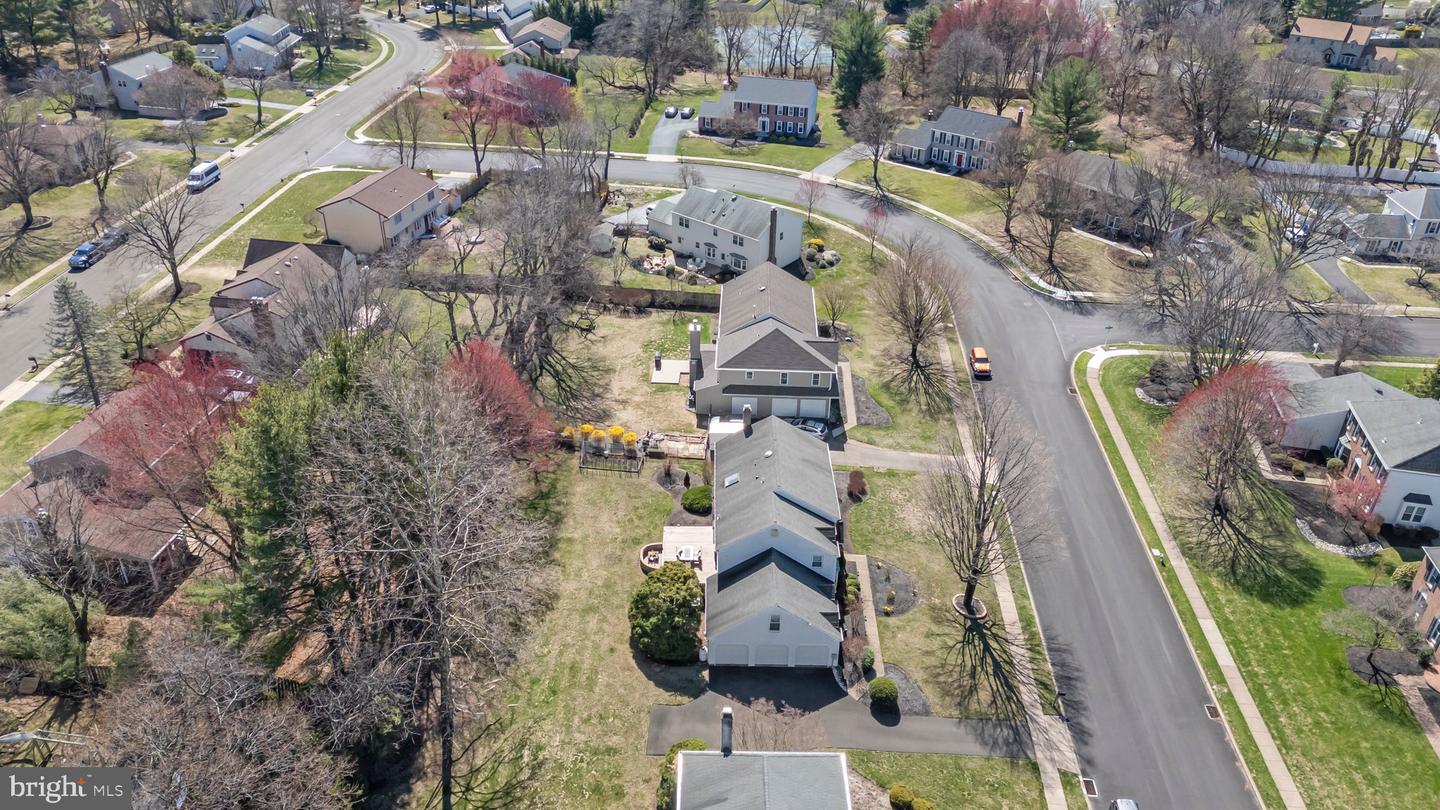 876 Henry Dr