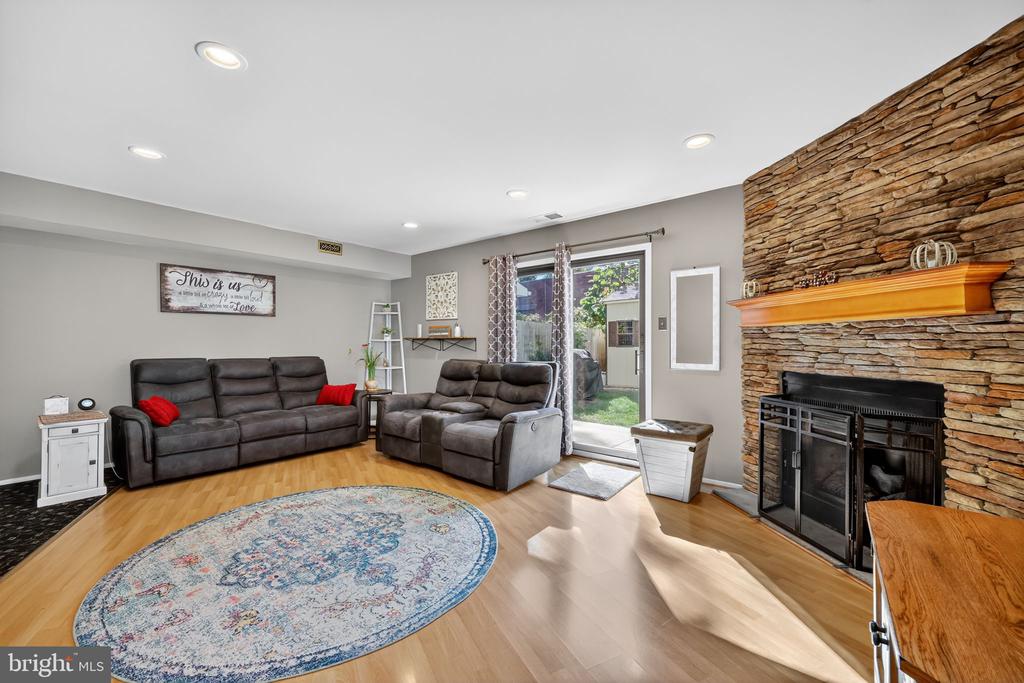 1112 SELMER ROAD
