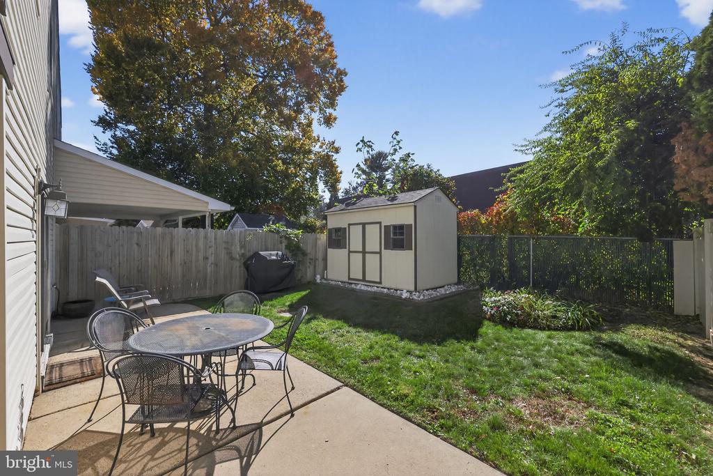 1112 SELMER ROAD