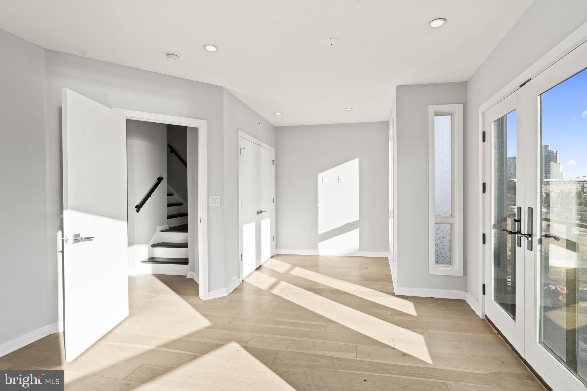 343 N FRONT STREET C