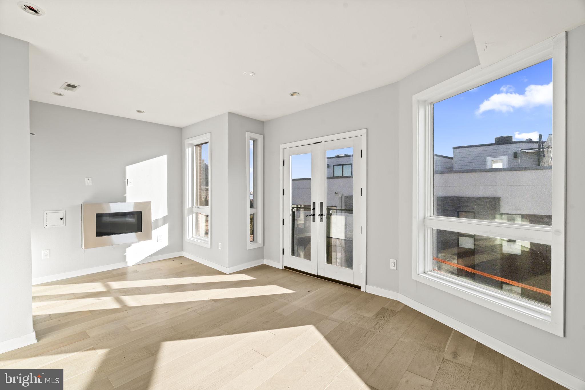 343 N FRONT STREET C