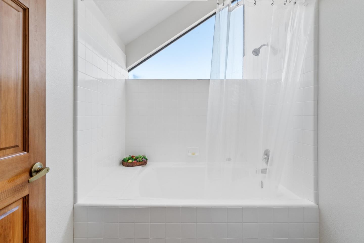 1774 Esperanza CT