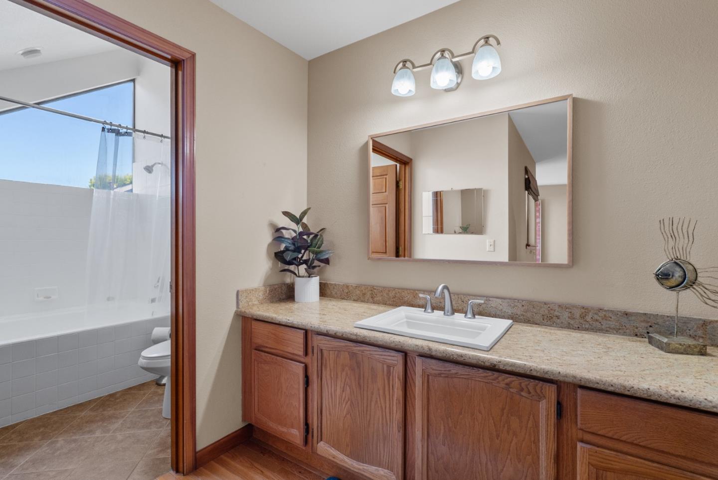 1774 Esperanza CT