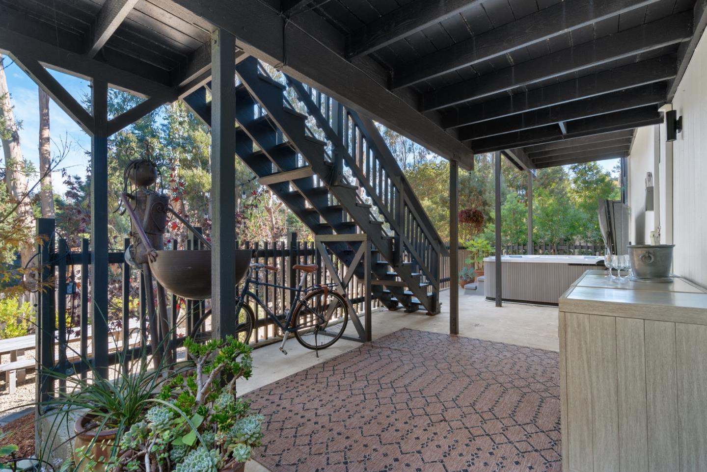 409 Townsend DR