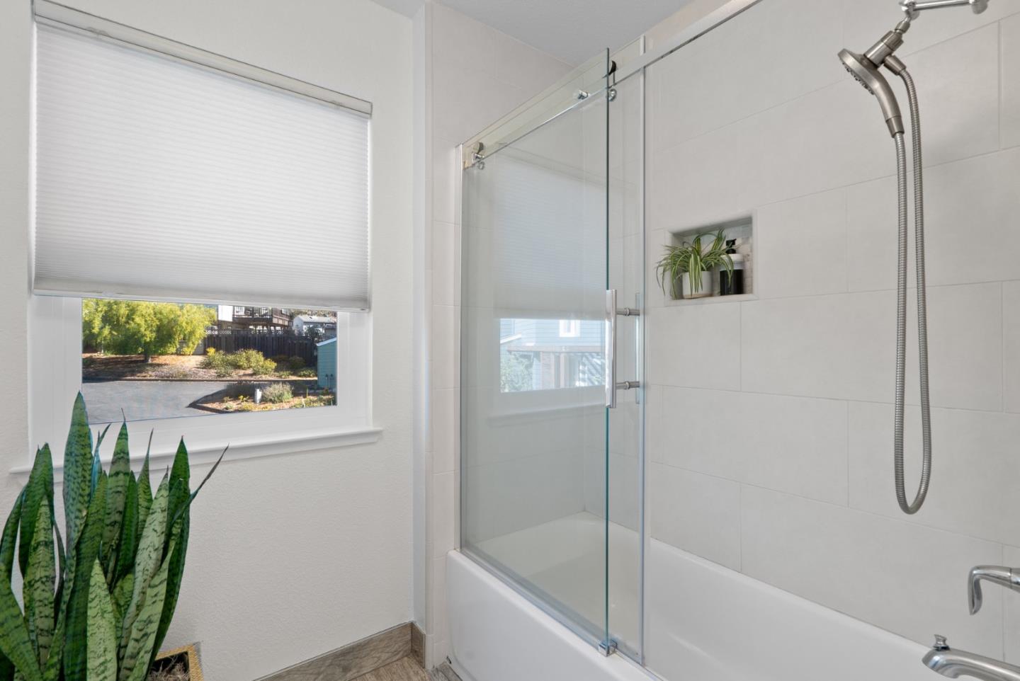 3001 Vienna Pines CT