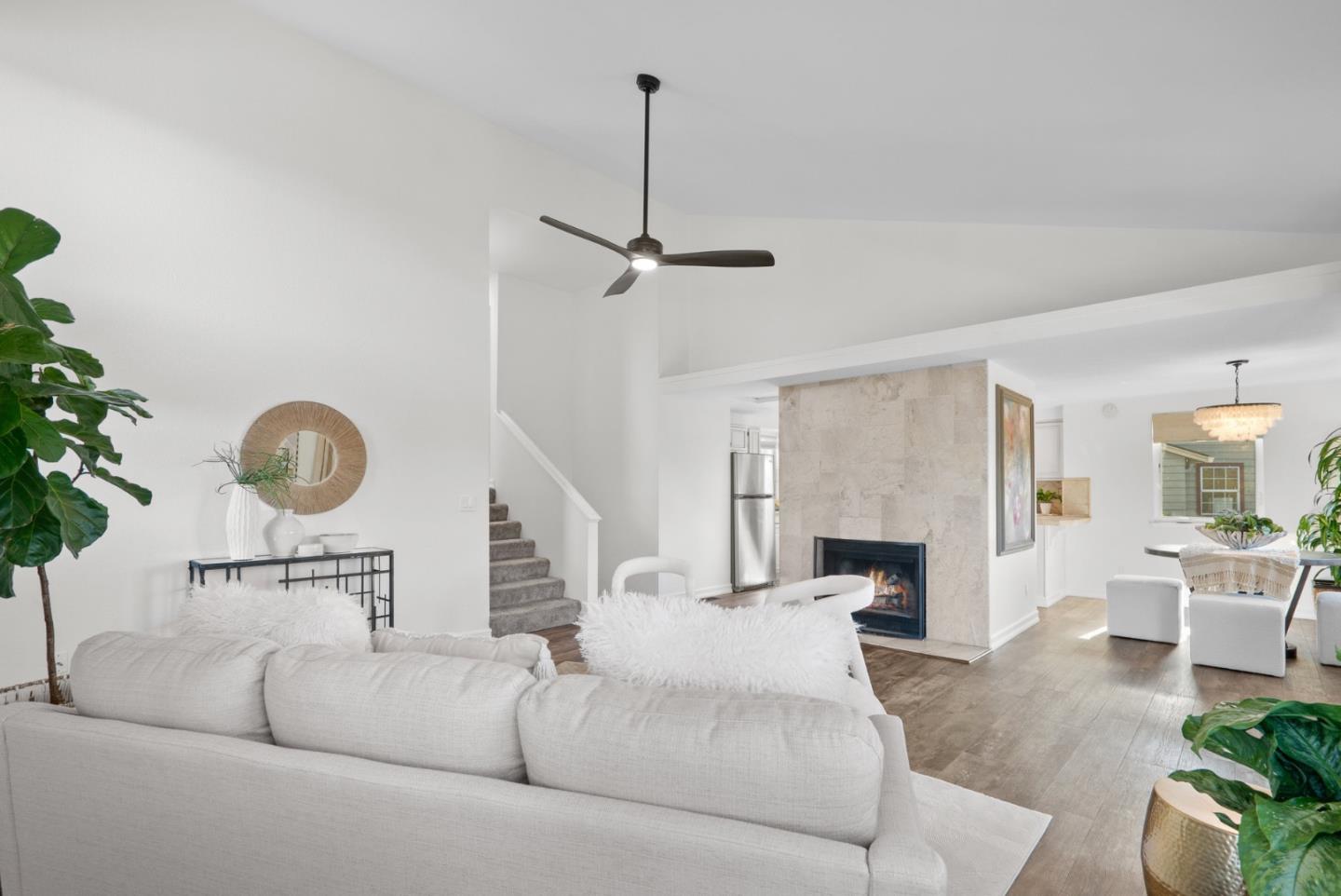 3001 Vienna Pines CT