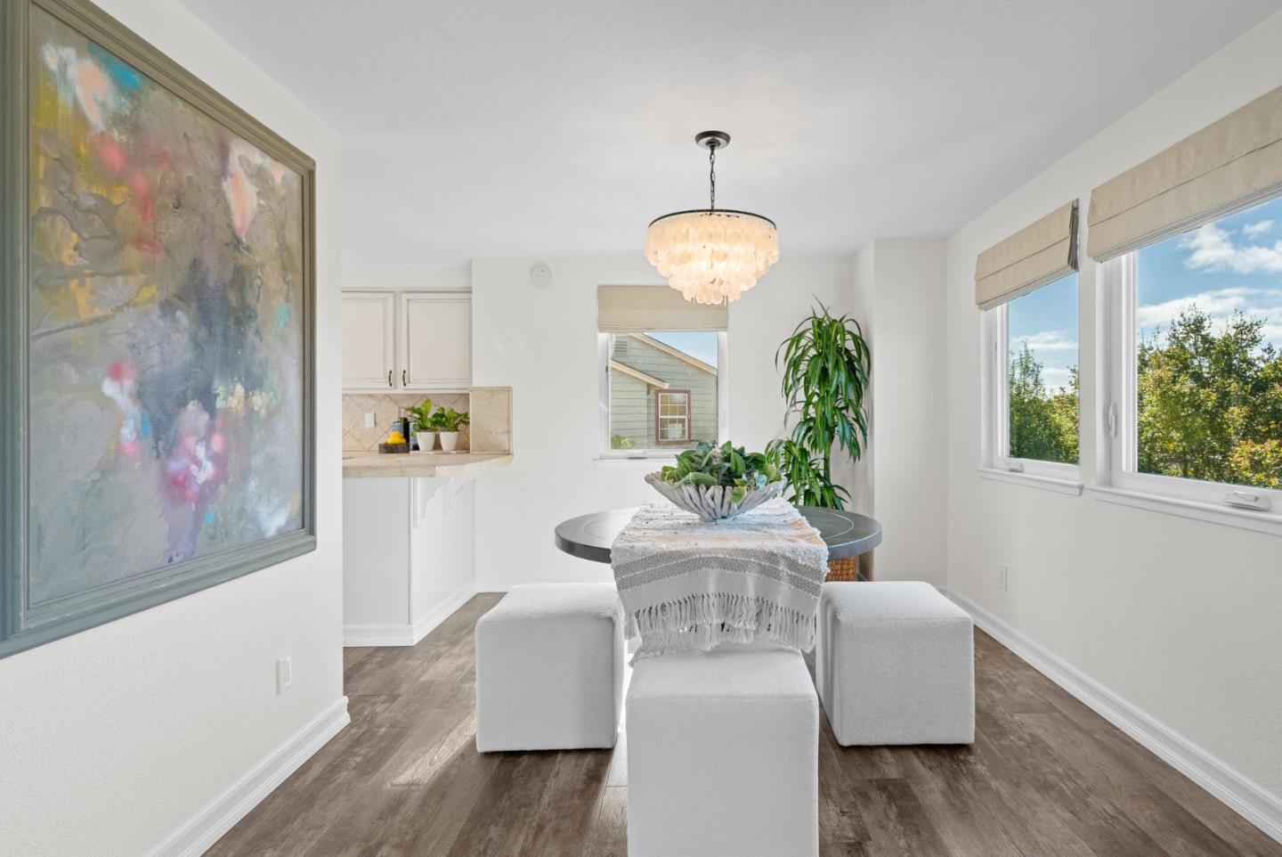 3001 Vienna Pines CT