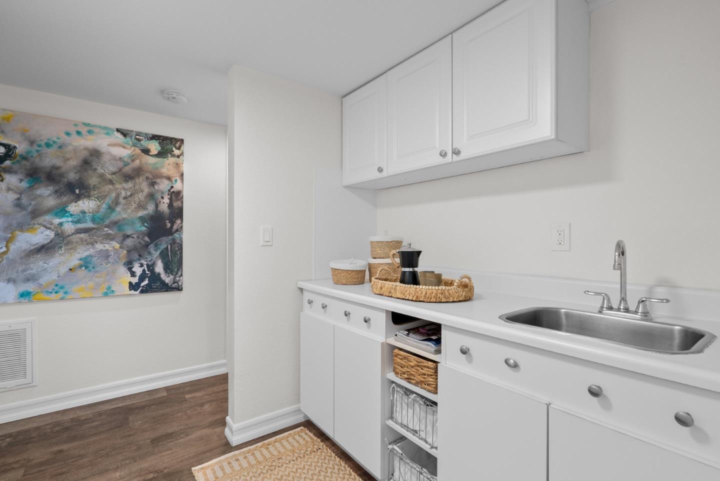 3001 Vienna Pines CT