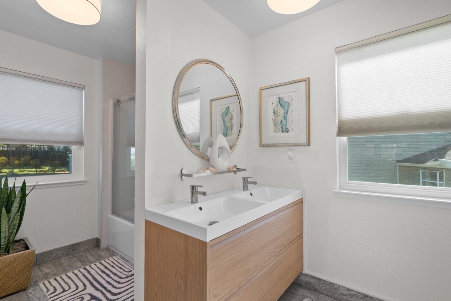 3001 Vienna Pines CT